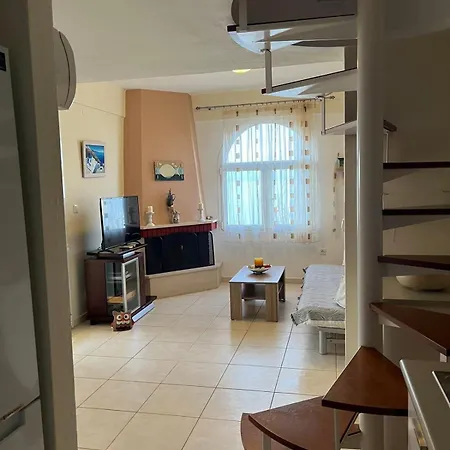 Apartamento Nikogroup Loukas