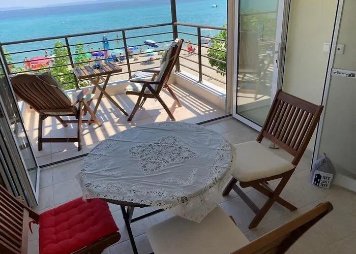 Nikogroup Loukas Apartamento Polychrono